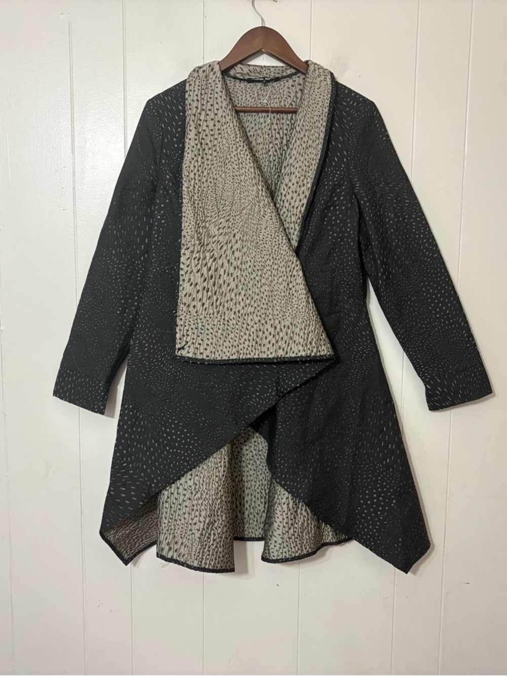 Samuel Dong Black Textured Swing Coat Size M Asymmetrical Jacket - Picture 1 of 13
